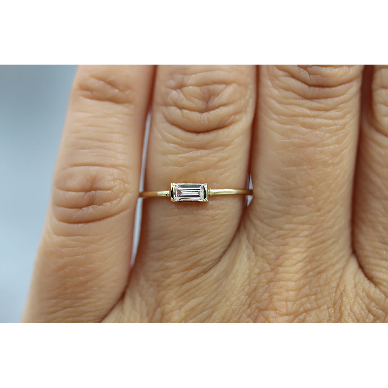 14K Solid Gold White Sapphire Baguette Minimalist Ring Model